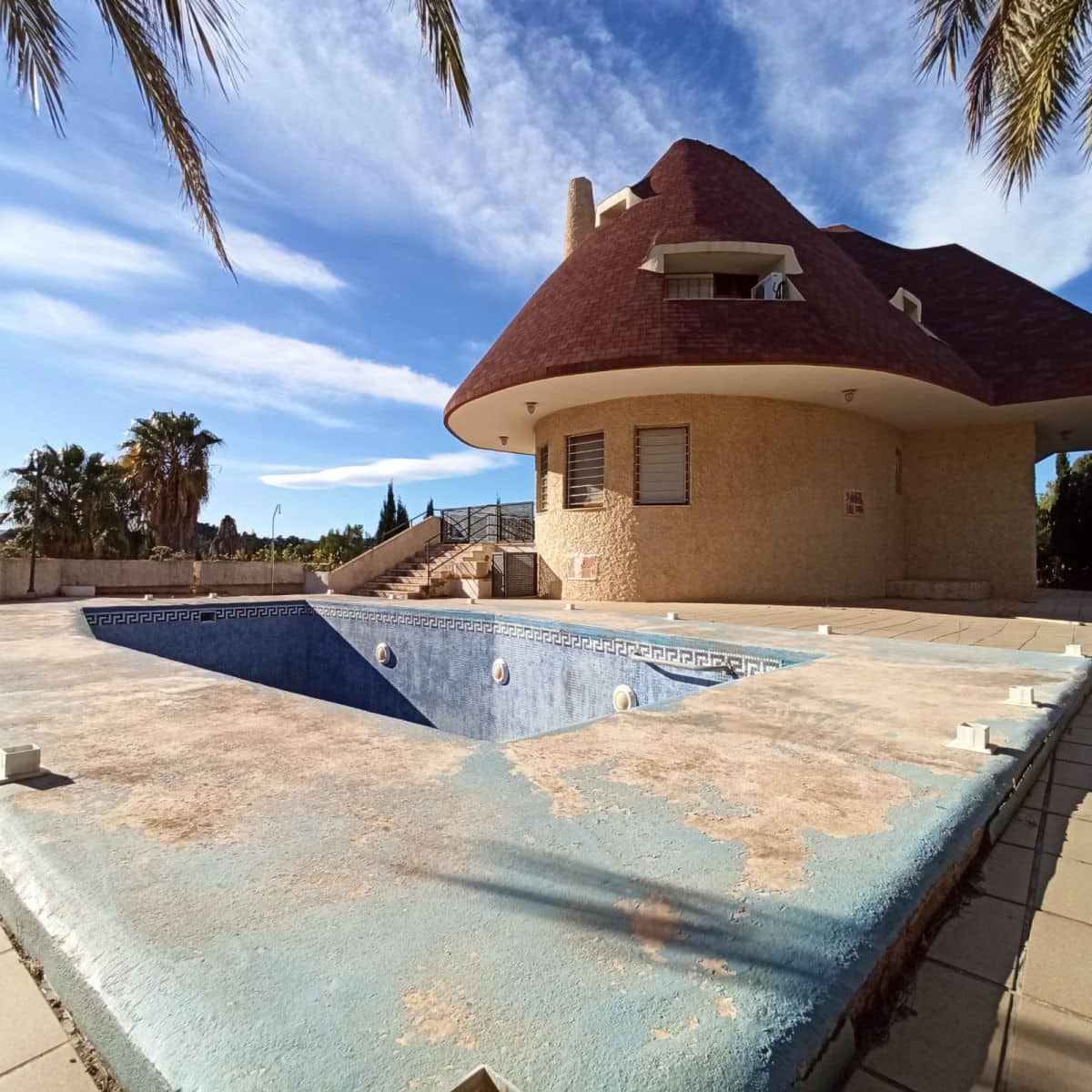 7 soveværelse Semi-Rækkehus til salg i L'Alcora - € 244.000 (Ref: 6208846)