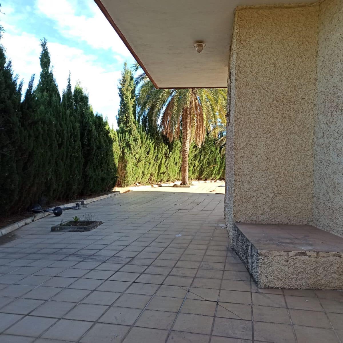 7 soveværelse Semi-Rækkehus til salg i L'Alcora - € 244.000 (Ref: 6208846)