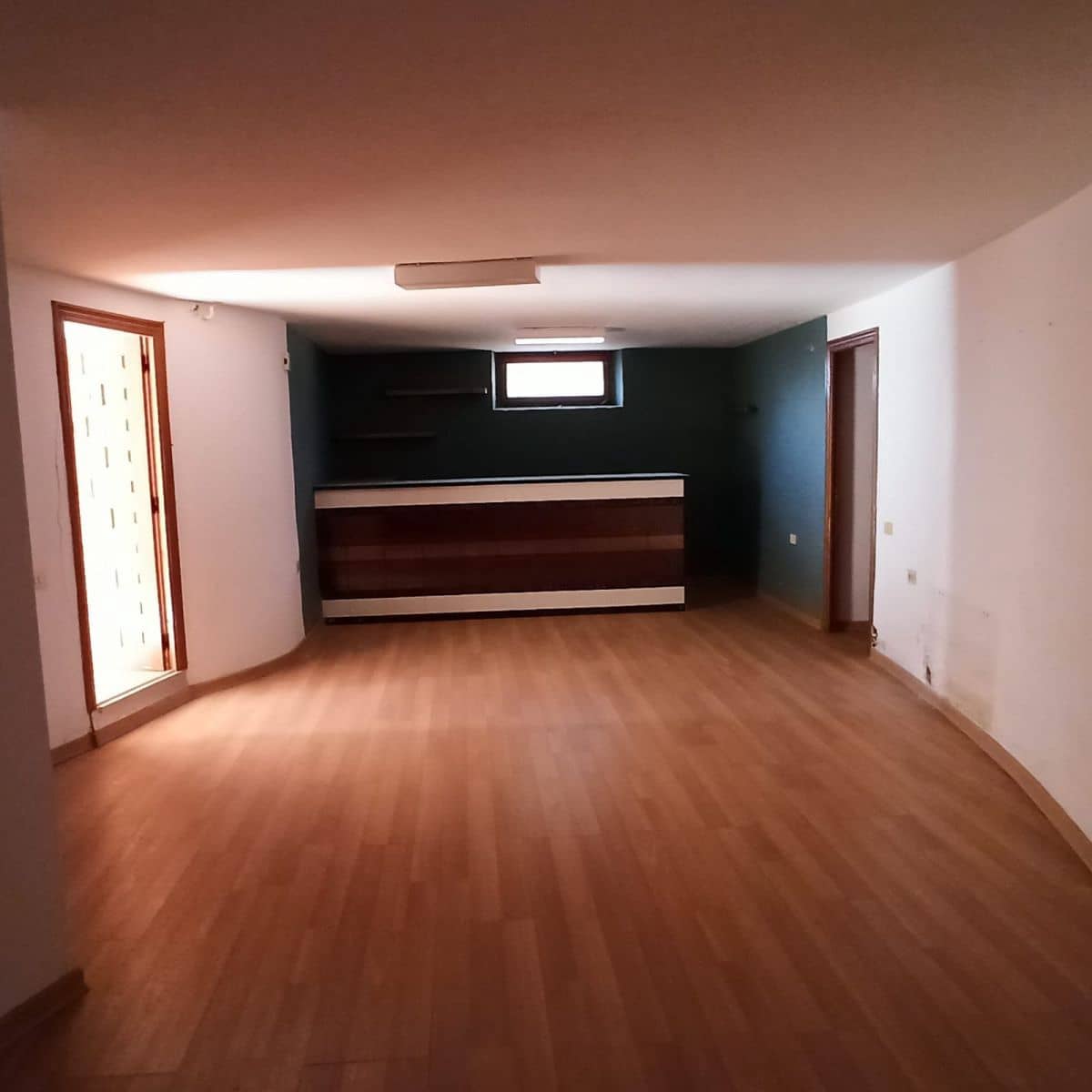 7 soveværelse Semi-Rækkehus til salg i L'Alcora - € 244.000 (Ref: 6208846)