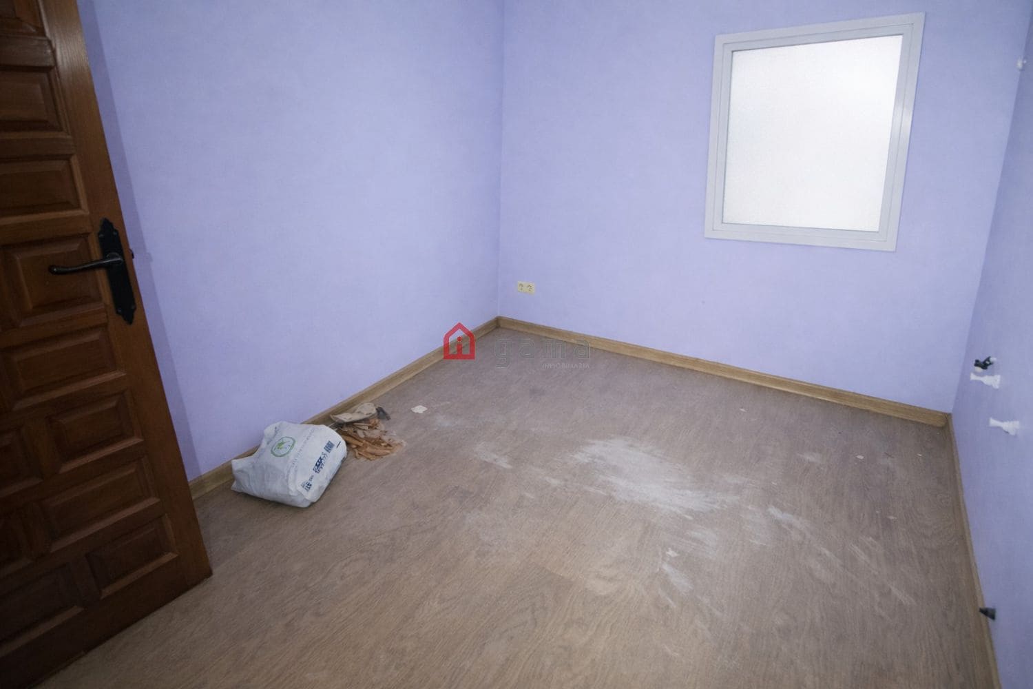 7 soveværelse Semi-Rækkehus til salg i L'Alcora - € 244.000 (Ref: 6208846)