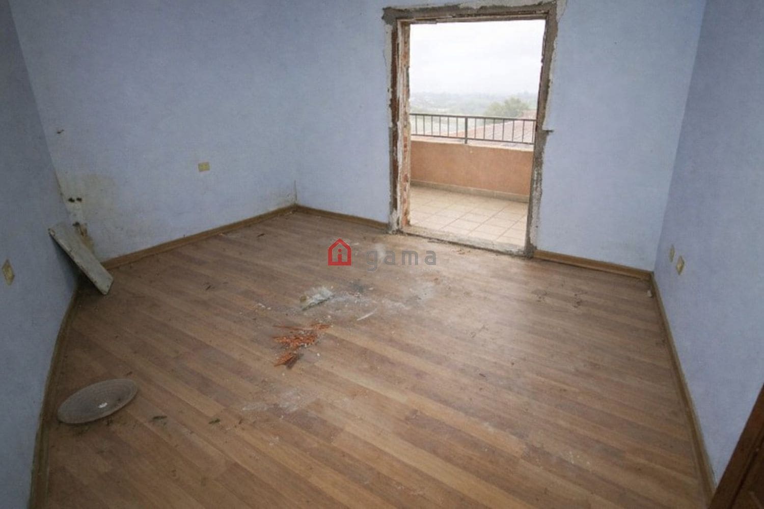 7 bedroom Semi-detached Villa for sale in L'Alcora - € 244,000 (Ref: 6208846)