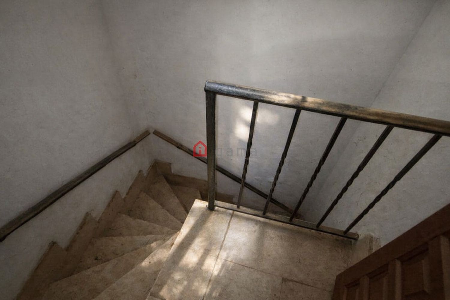 7 bedroom Semi-detached Villa for sale in L'Alcora - € 244,000 (Ref: 6208846)
