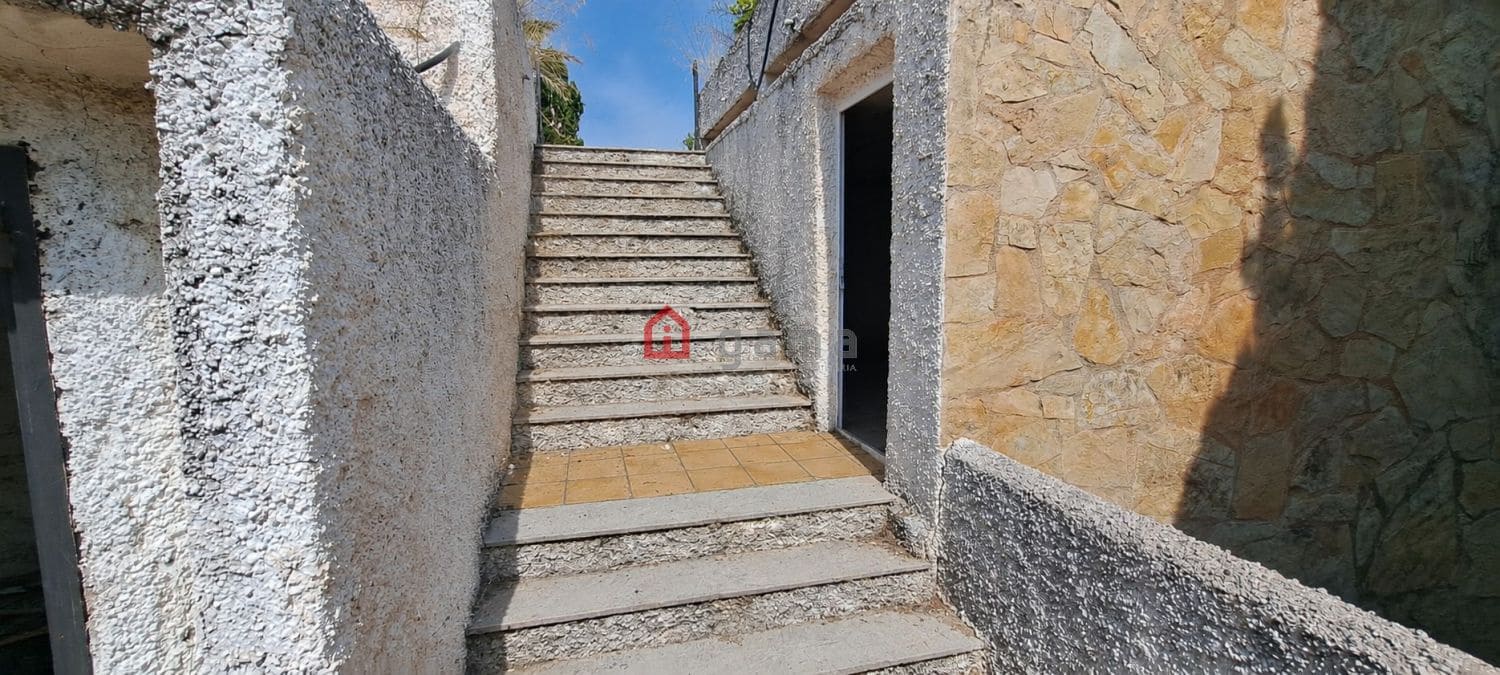 7 bedroom Semi-detached Villa for sale in L'Alcora - € 244,000 (Ref: 6208846)