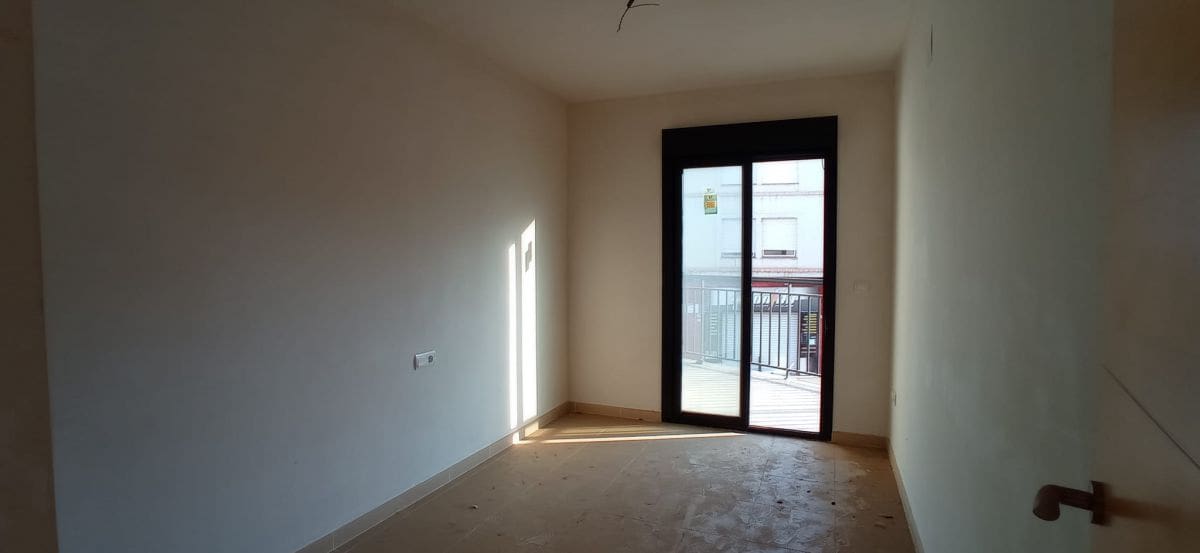 3 slaapkamer Flat te koop in Nules - € 160.000 (Ref: 6442853)