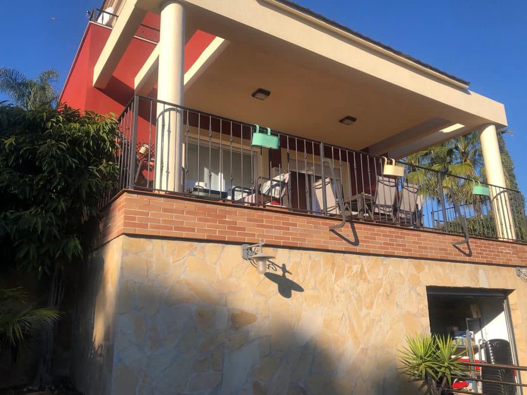 4 slaapkamer Villa te koop in Benicassim met garage - € 450.000 (Ref: 6594830)