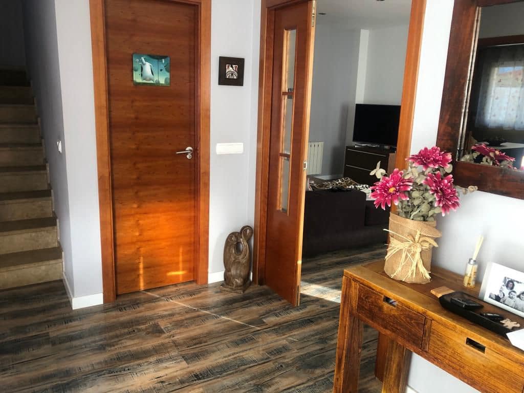 4 slaapkamer Villa te koop in Benicassim met garage - € 450.000 (Ref: 6594830)