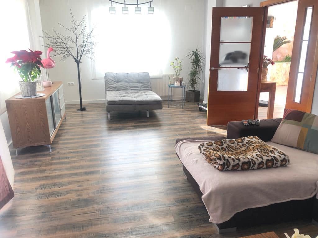 4 slaapkamer Villa te koop in Benicassim met garage - € 450.000 (Ref: 6594830)