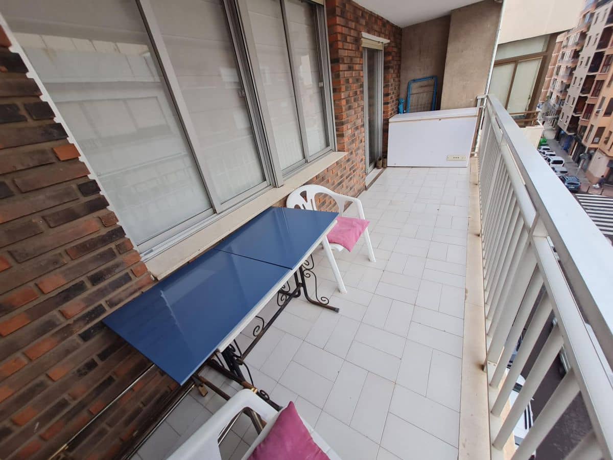 4 soveværelse Lejlighed til salg i Castello de la Plana - € 250.000 (Ref: 7172526)