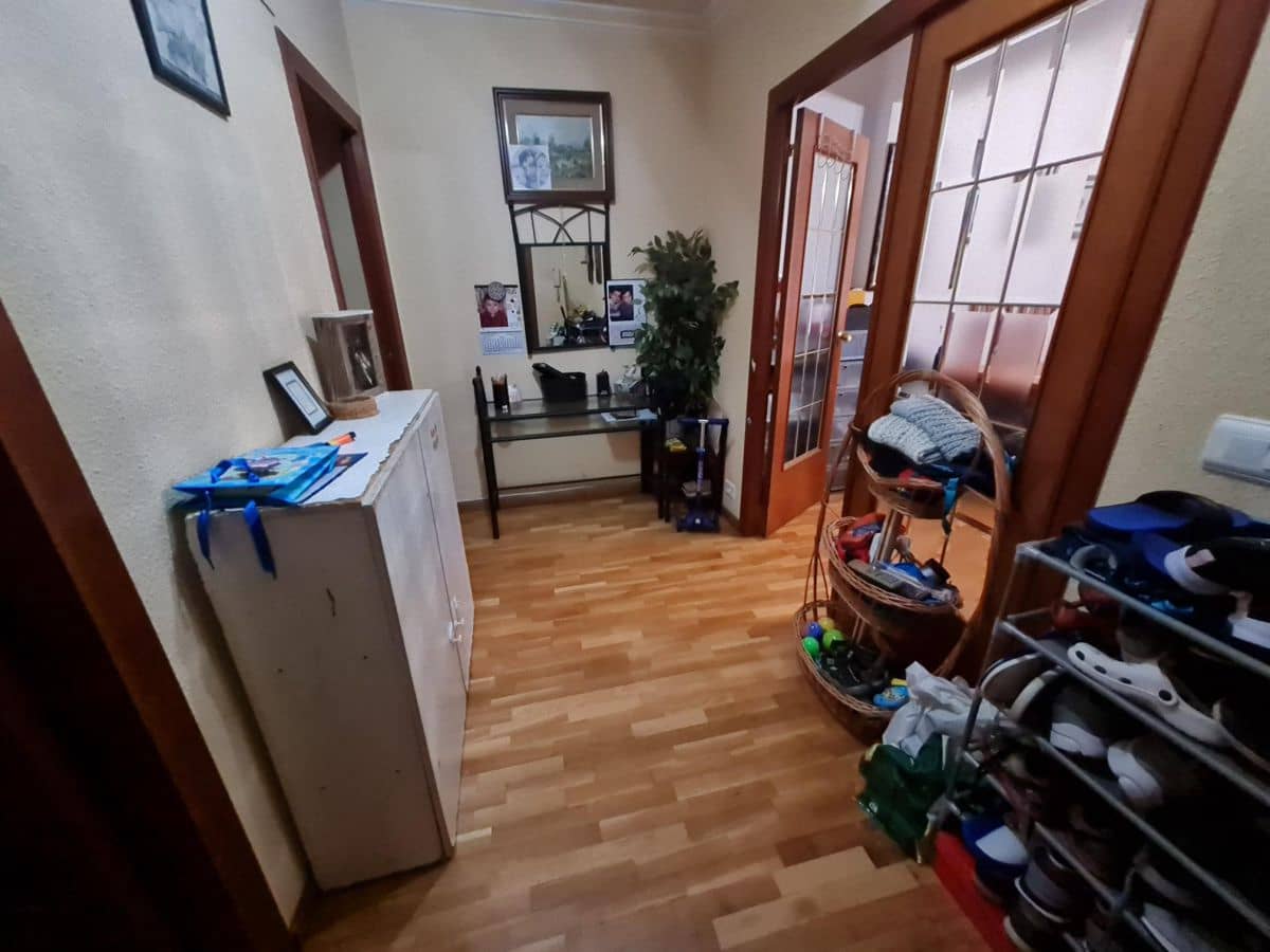 4 soveværelse Lejlighed til salg i Castello de la Plana - € 250.000 (Ref: 7172526)