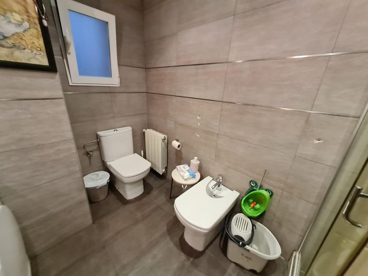 4 soveværelse Lejlighed til salg i Castello de la Plana - € 250.000 (Ref: 7172526)