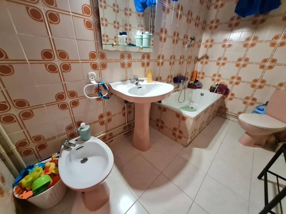 4 soveværelse Lejlighed til salg i Castello de la Plana - € 250.000 (Ref: 7172526)