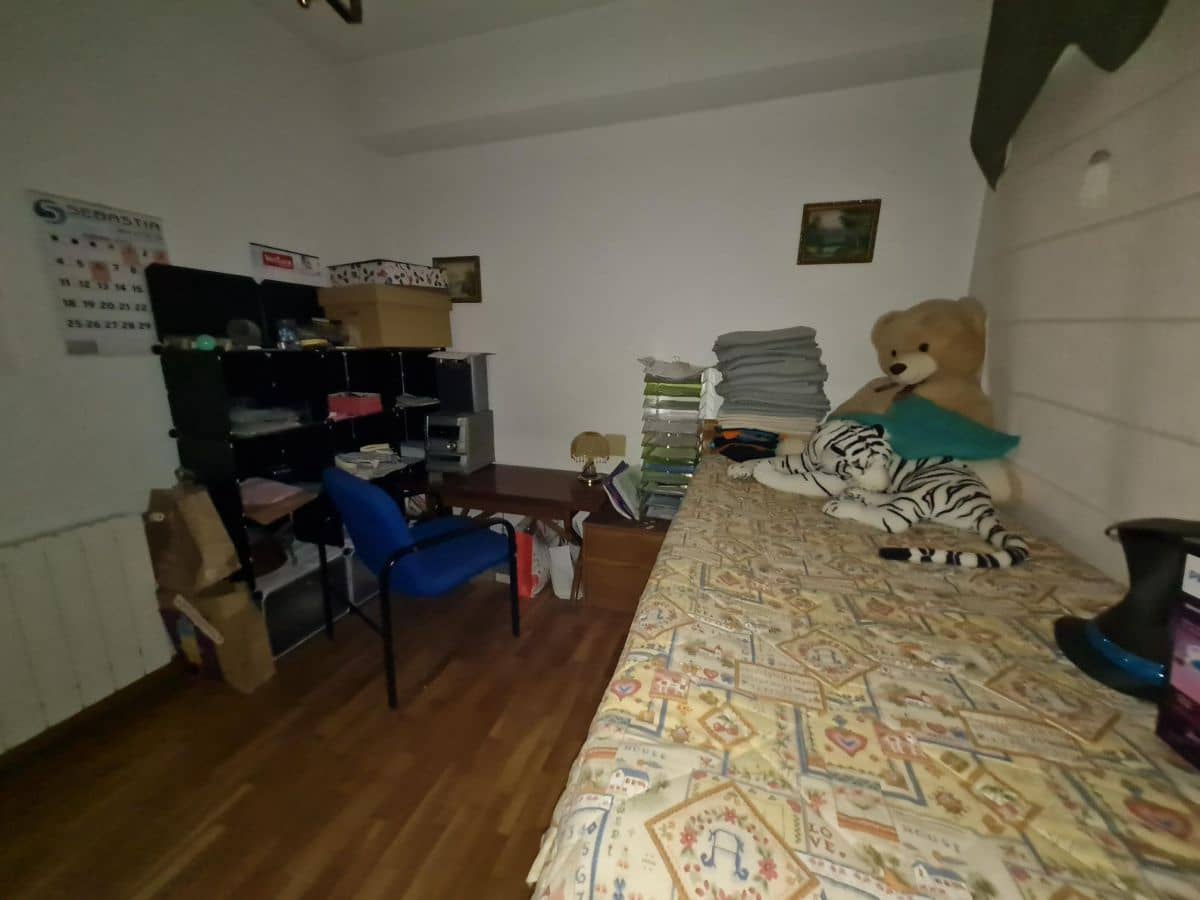 4 soveværelse Lejlighed til salg i Castello de la Plana - € 250.000 (Ref: 7172526)