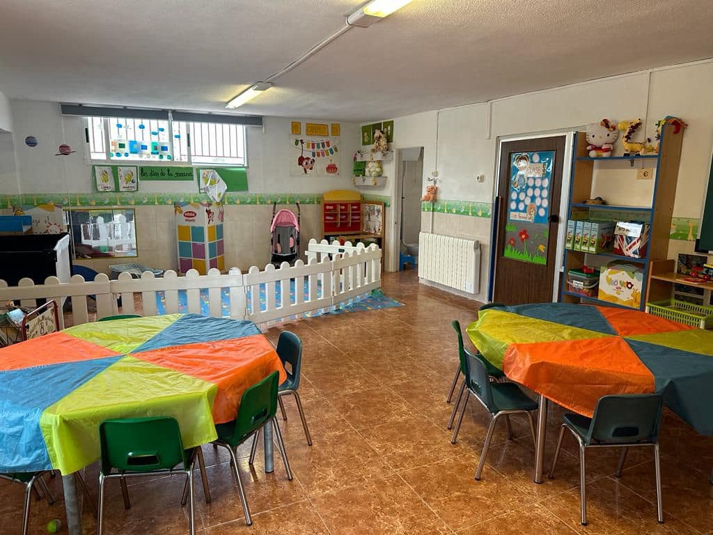 4 soveværelse Semi-Rækkehus til salg i Castello de la Plana - € 265.000 (Ref: 7410948)