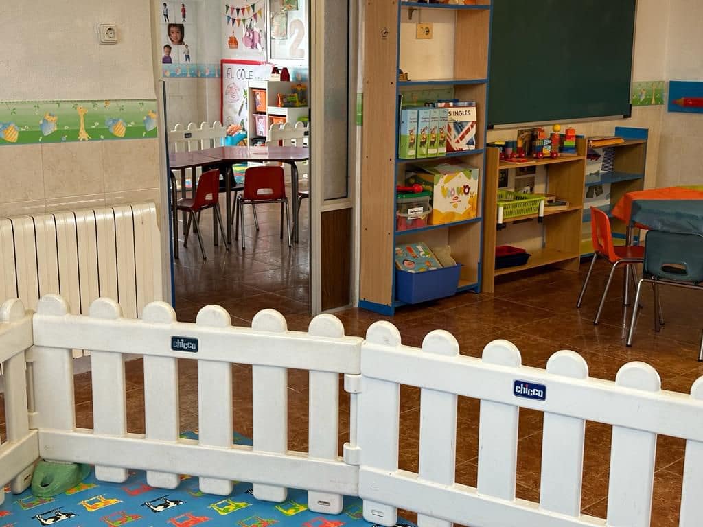 4 soveværelse Semi-Rækkehus til salg i Castello de la Plana - € 265.000 (Ref: 7410948)