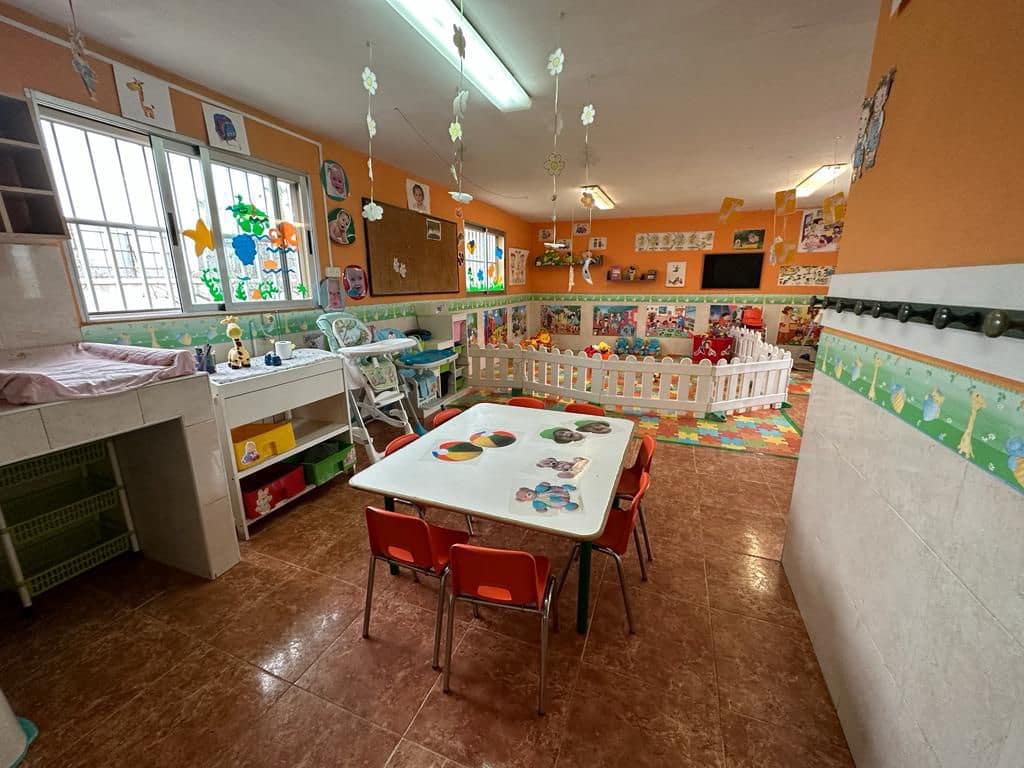 4 soveværelse Semi-Rækkehus til salg i Castello de la Plana - € 265.000 (Ref: 7410948)