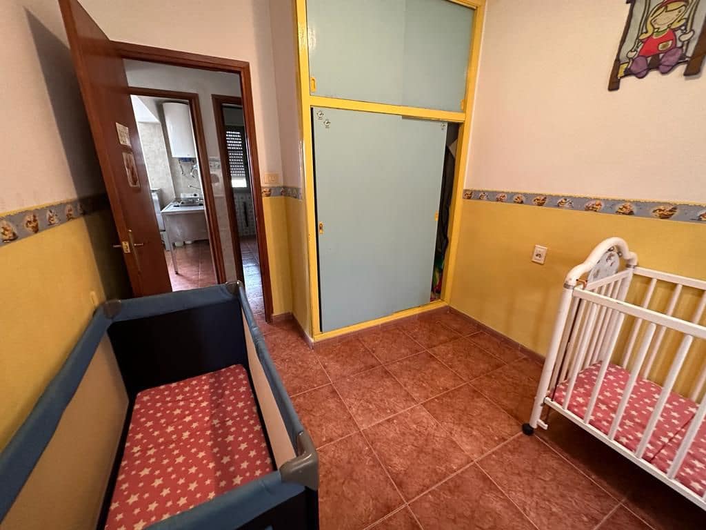 4 soveværelse Semi-Rækkehus til salg i Castello de la Plana - € 265.000 (Ref: 7410948)