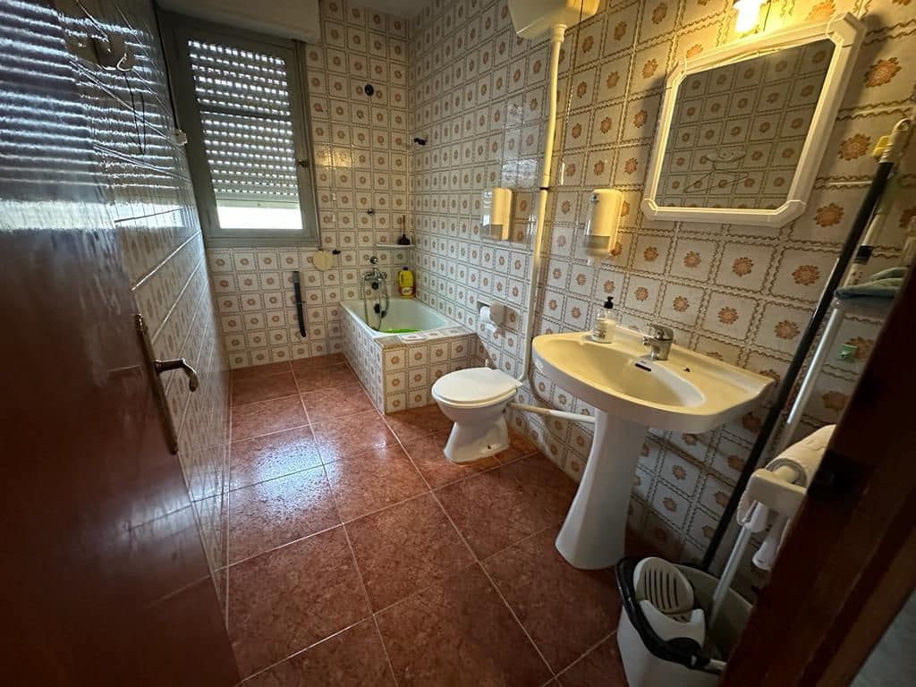 4 soveværelse Semi-Rækkehus til salg i Castello de la Plana - € 265.000 (Ref: 7410948)