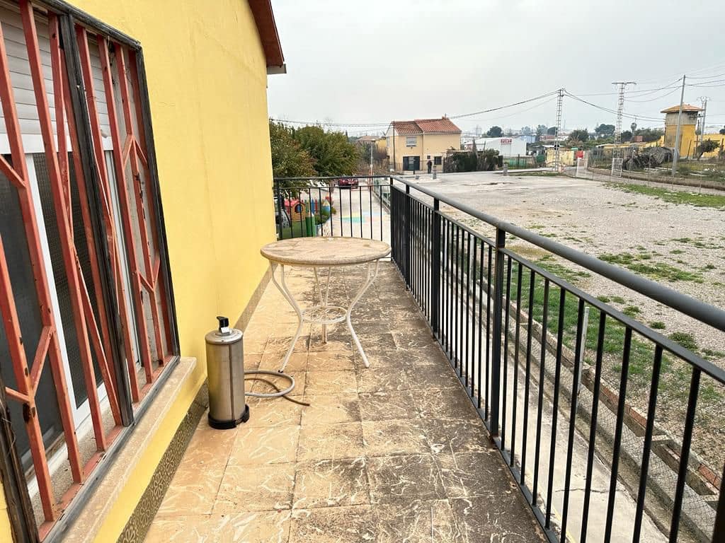 4 soveværelse Semi-Rækkehus til salg i Castello de la Plana - € 265.000 (Ref: 7410948)