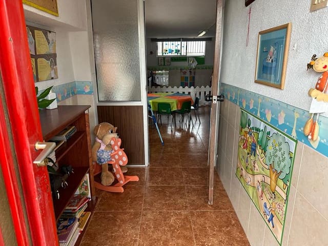 4 makuuhuone Paritalo myytävänä paikassa Este, Castelló de la Plana - 265 000 € (Ref: 7410948)