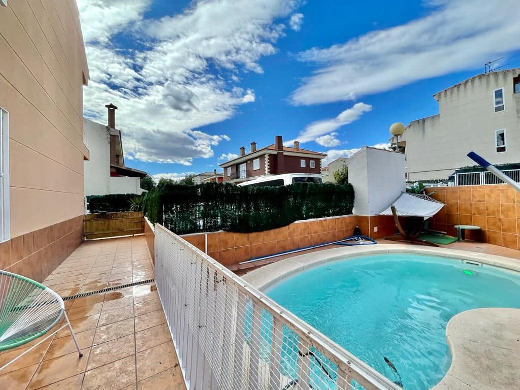 3 soveværelse Rækkehus til salg i Les Alqueries / Alquerias del Nino Perdido med garage - € 235.000 (Ref: 7461138)