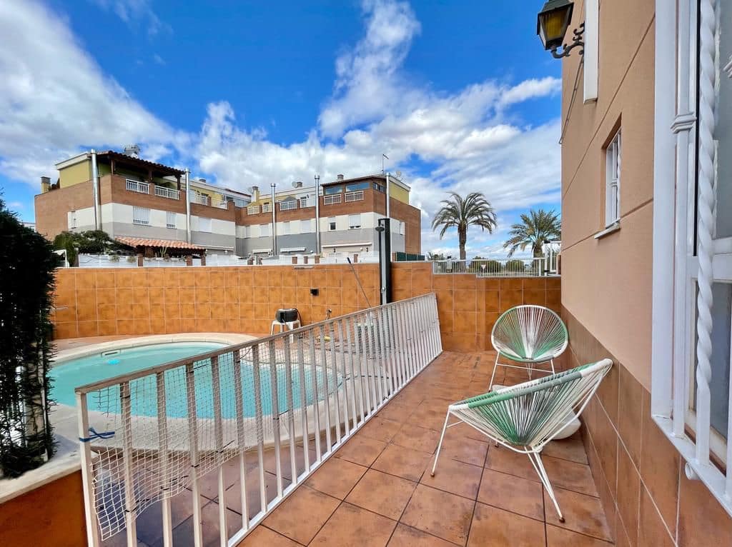 3 soveværelse Rækkehus til salg i Les Alqueries / Alquerias del Nino Perdido med garage - € 235.000 (Ref: 7461138)