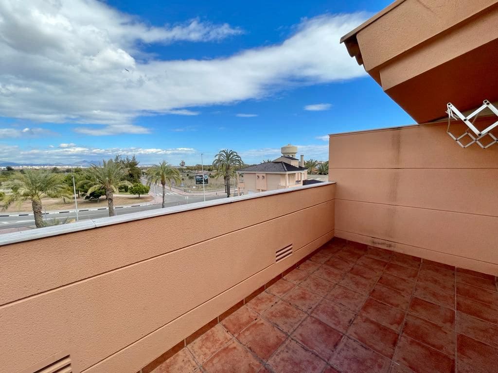 3 soveværelse Rækkehus til salg i Les Alqueries / Alquerias del Nino Perdido med garage - € 235.000 (Ref: 7461138)