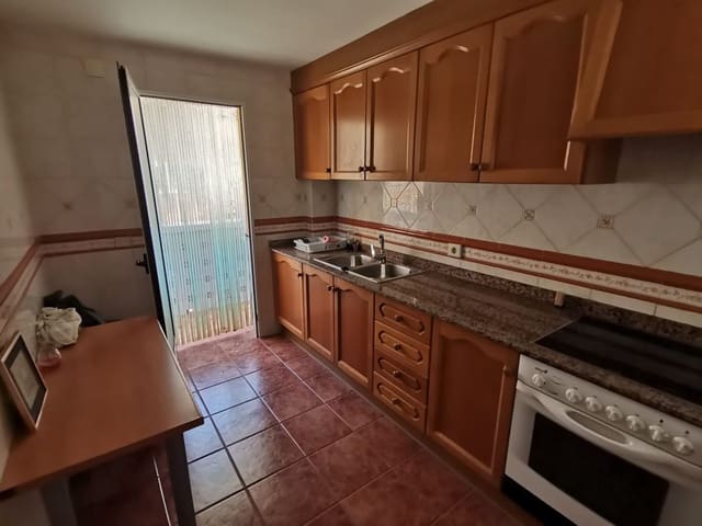 3 makuuhuone Rivitalo myytävänä paikassa Moncofa mukana 
autotalli - 245 000 € (Ref: 7516569)