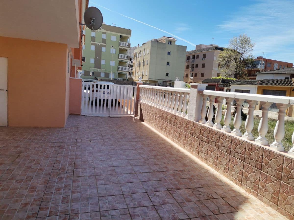 3 makuuhuone Rivitalo myytävänä paikassa Moncofa mukana 
autotalli - 245 000 € (Ref: 7516569)