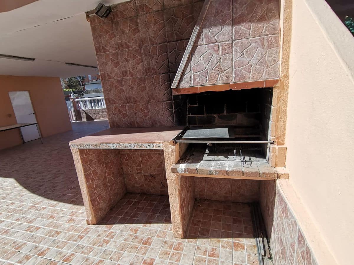 3 makuuhuone Rivitalo myytävänä paikassa Moncofa mukana 
autotalli - 245 000 € (Ref: 7516569)