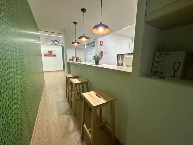 Office for sale in Sur, Castelló de la Plana - € 295,000 (Ref: 7581736)