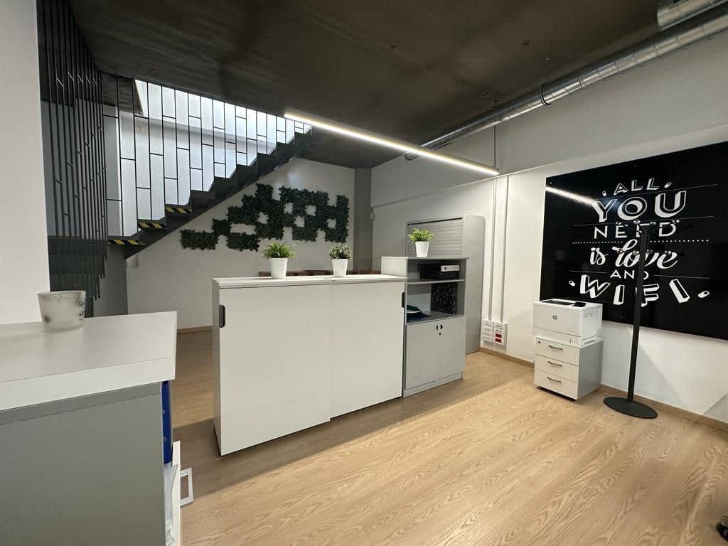 Office for sale in Castello de la Plana - € 295,000 (Ref: 7581736)