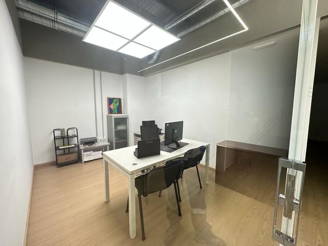 Office for sale in Sur, Castelló de la Plana - € 295,000 (Ref: 7581736)