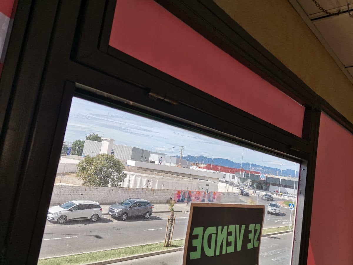 Erhverv til salg i Vila-real - € 200.000 (Ref: 7599341)