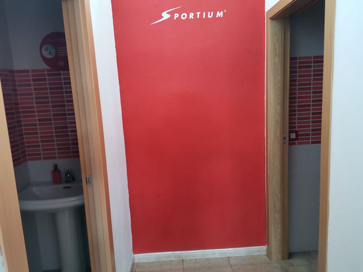 Erhverv til salg i Vila-real - € 200.000 (Ref: 7599341)