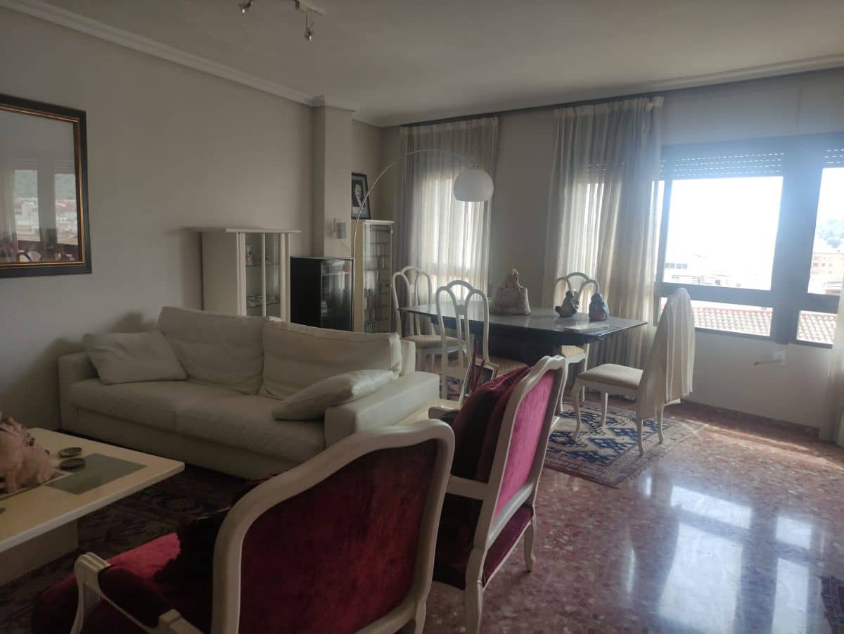 4 soveværelse Lejlighed til salg i La Vall d'Uixo med garage - € 200.000 (Ref: 7777423)