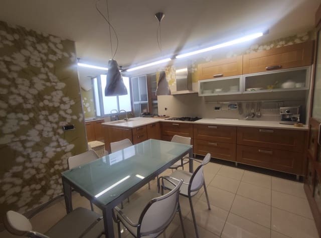 4 sovrum Lägenhet till salu i La Vall d'Uixó med garage - 200 000 € (Ref: 7777423)