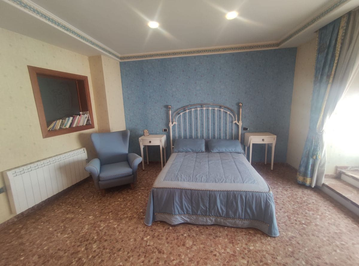 4 soveværelse Lejlighed til salg i La Vall d'Uixo med garage - € 200.000 (Ref: 7777423)