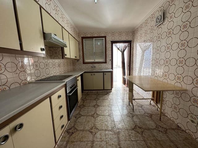 4 soveværelse Lejlighed til salg i Almassora / Almazora med garage - € 140.000 (Ref: 7888849)