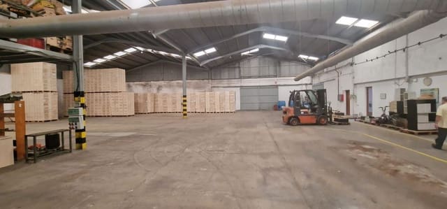 Business for rent in Alcalà de Xivert pueblo, Alcalá de Xivert - € 1,600 (Ref: 7987581)