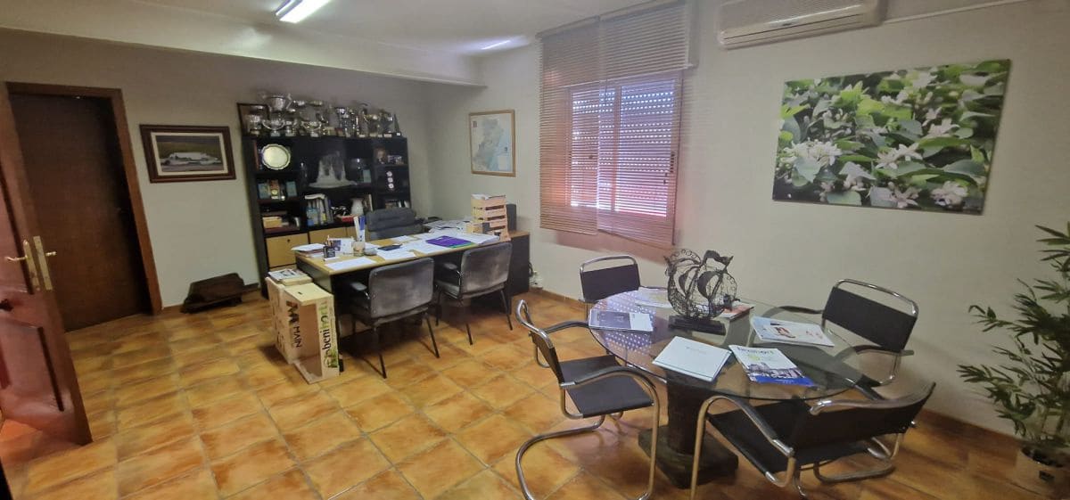 1 bedroom Business for rent in Alcala de Xivert - € 5,000 (Ref: 7987583)