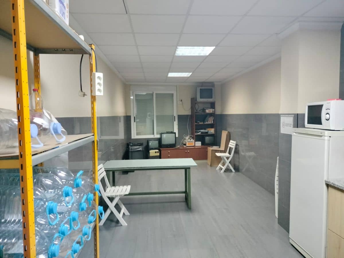 4 soveværelse Erhverv til salg i Betxi med garage - € 400.000 (Ref: 8101409)