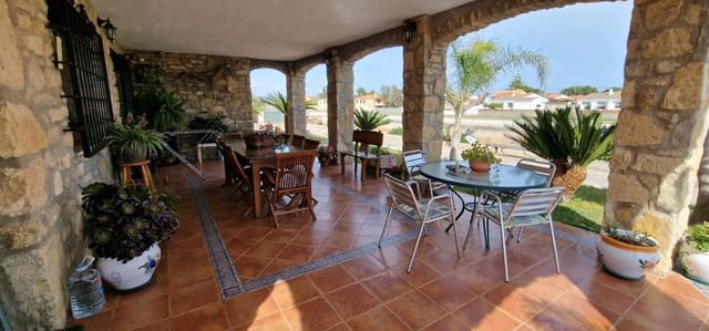 5 makuuhuone Paritalo myytävänä paikassa El Grau de Castelló, Castelló de la Plana mukana 
autotalli - 550 000 € (Ref: 8112492)