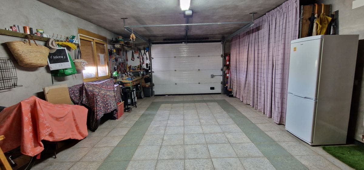 5 makuuhuone Paritalo myytävänä paikassa Castello de la Plana mukana 
autotalli - 550 000 € (Ref: 8112492)