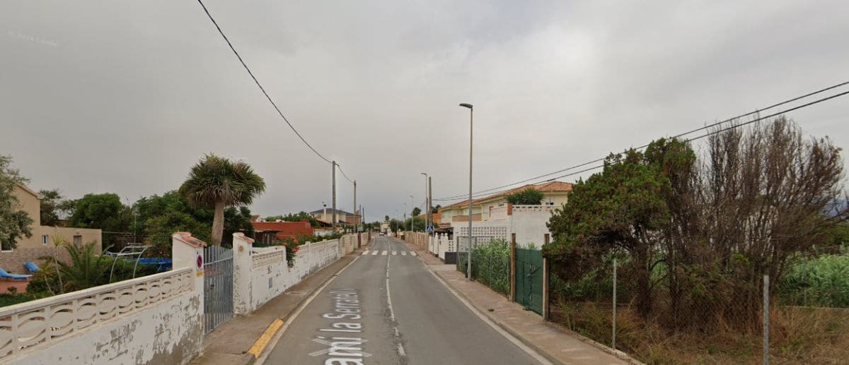 Grunde uden byggetilladelser til salg i Burriana / Borriana - € 65.000 (Ref: 8198946)