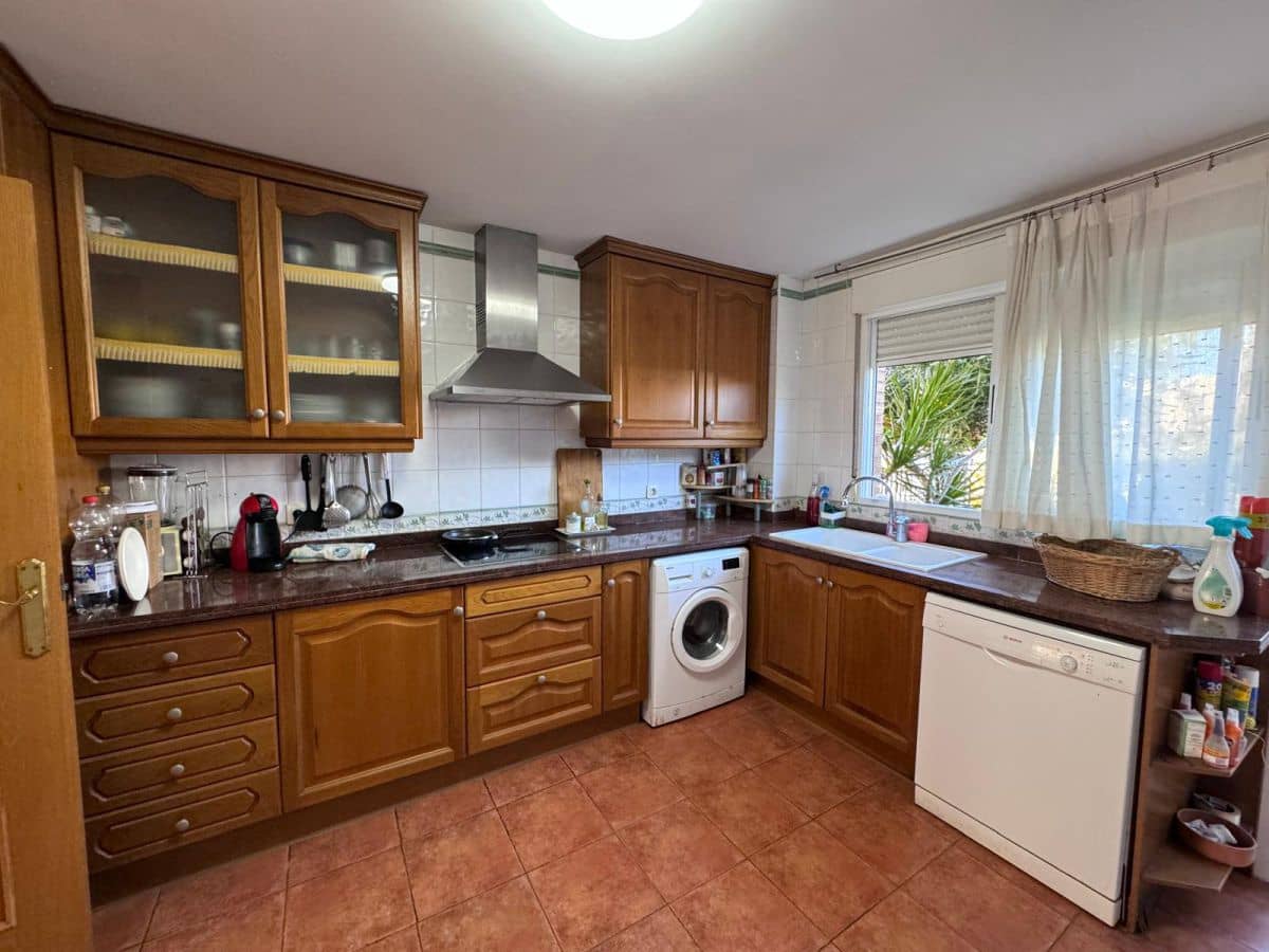 4 Zimmer Reihenhaus zu verkaufen in Burriana / Borriana mit Garage - 330.000 € (Ref: 8215800)