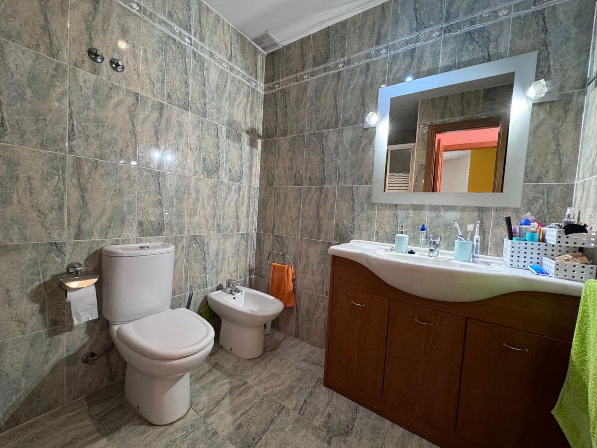 4 Zimmer Reihenhaus zu verkaufen in Burriana / Borriana mit Garage - 330.000 € (Ref: 8215800)