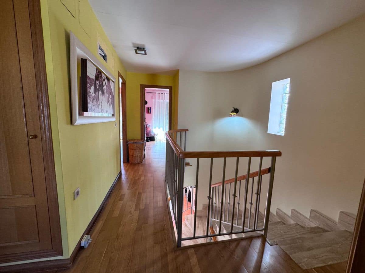 4 Zimmer Reihenhaus zu verkaufen in Burriana / Borriana mit Garage - 330.000 € (Ref: 8215800)