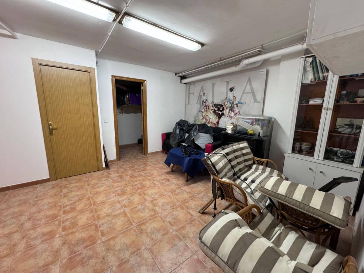 4 Zimmer Reihenhaus zu verkaufen in Burriana / Borriana mit Garage - 330.000 € (Ref: 8215800)