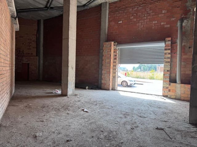 Local Comercial en Vila-real en venta - 854.000 € (Ref: 8234013)