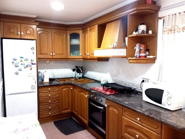 Casa de 3 habitaciones en Tales en venta - 136.000 € (Ref: 8288254)